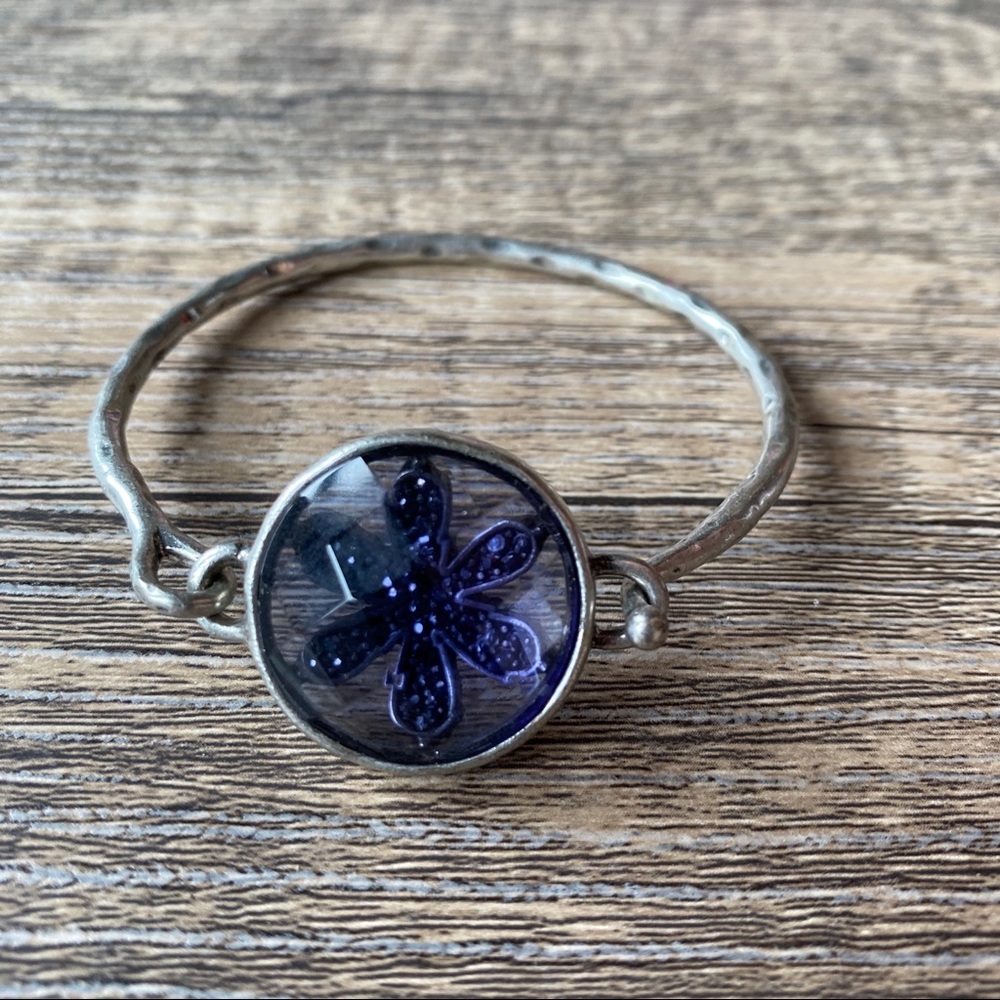 Purple Flower Pendant Bracelet
